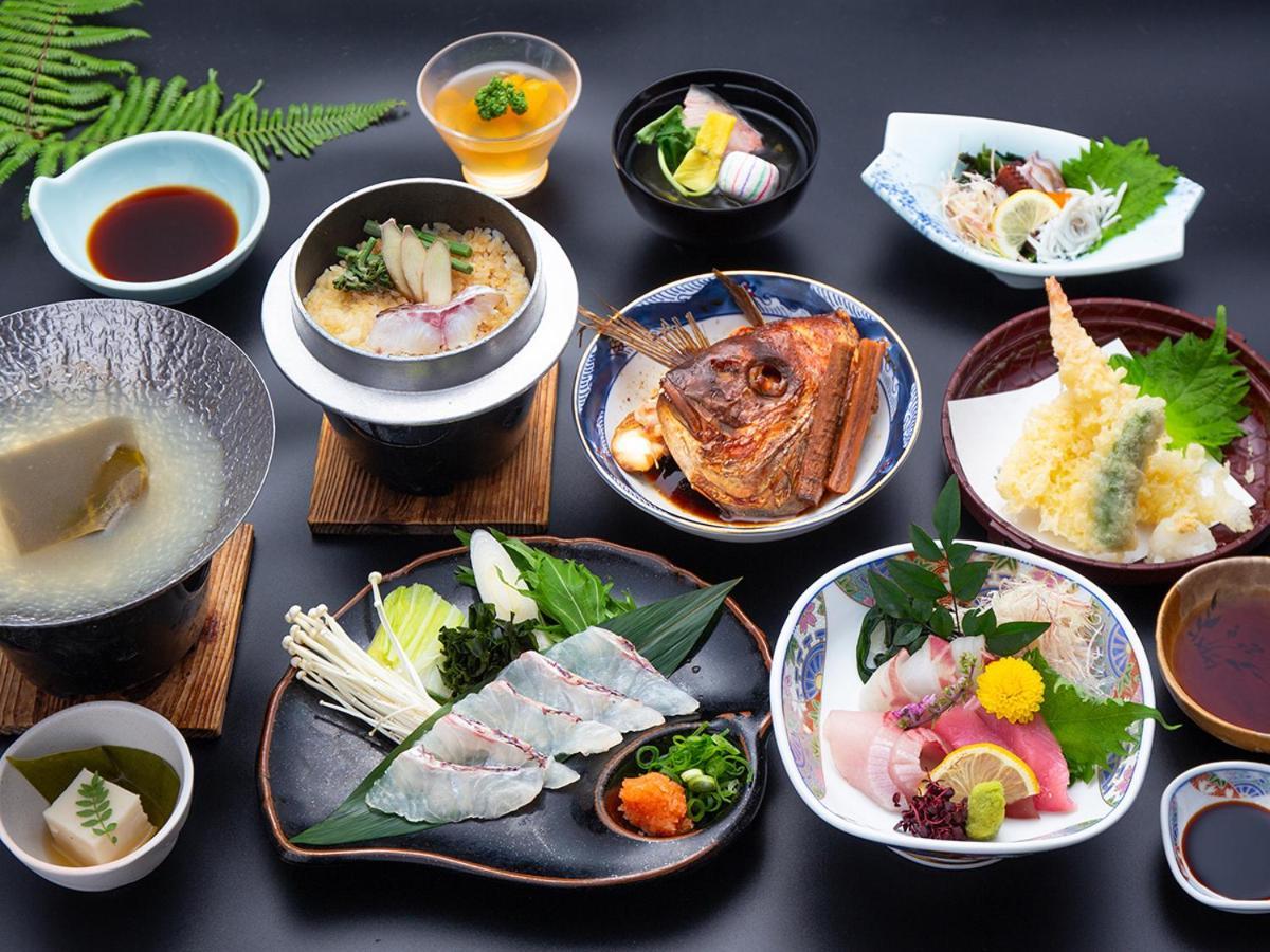 Hotel Wakayama Kada Onsen Kada Kaigetsu Zewnętrze zdjęcie