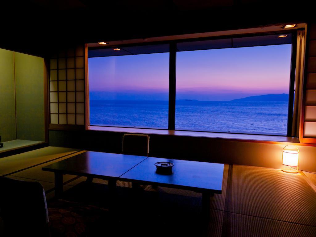 Hotel Wakayama Kada Onsen Kada Kaigetsu Pokój zdjęcie
