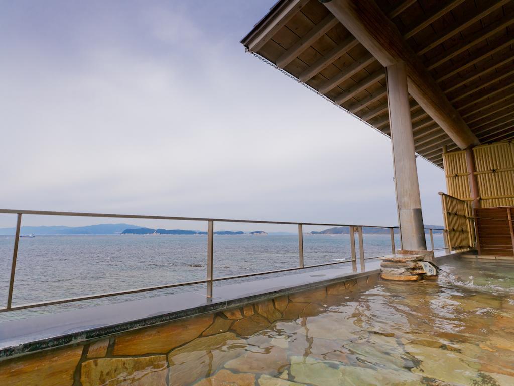 Hotel Wakayama Kada Onsen Kada Kaigetsu Zewnętrze zdjęcie