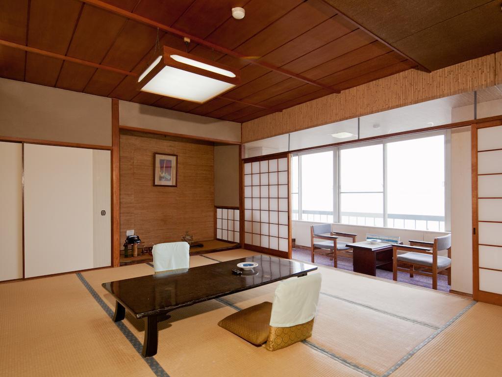 Hotel Wakayama Kada Onsen Kada Kaigetsu Pokój zdjęcie