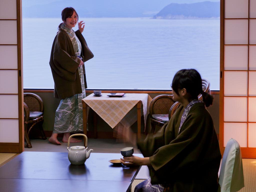 Hotel Wakayama Kada Onsen Kada Kaigetsu Zewnętrze zdjęcie