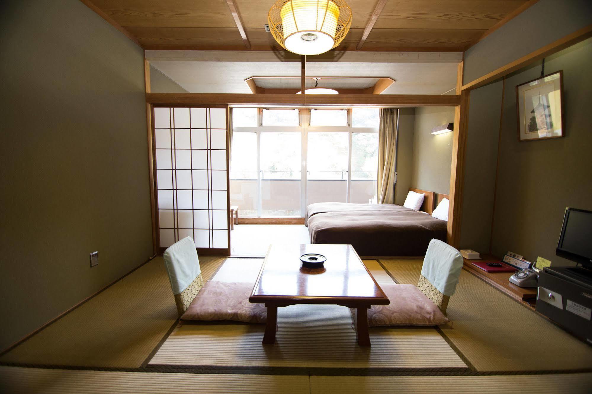 Hotel Wakayama Kada Onsen Kada Kaigetsu Zewnętrze zdjęcie