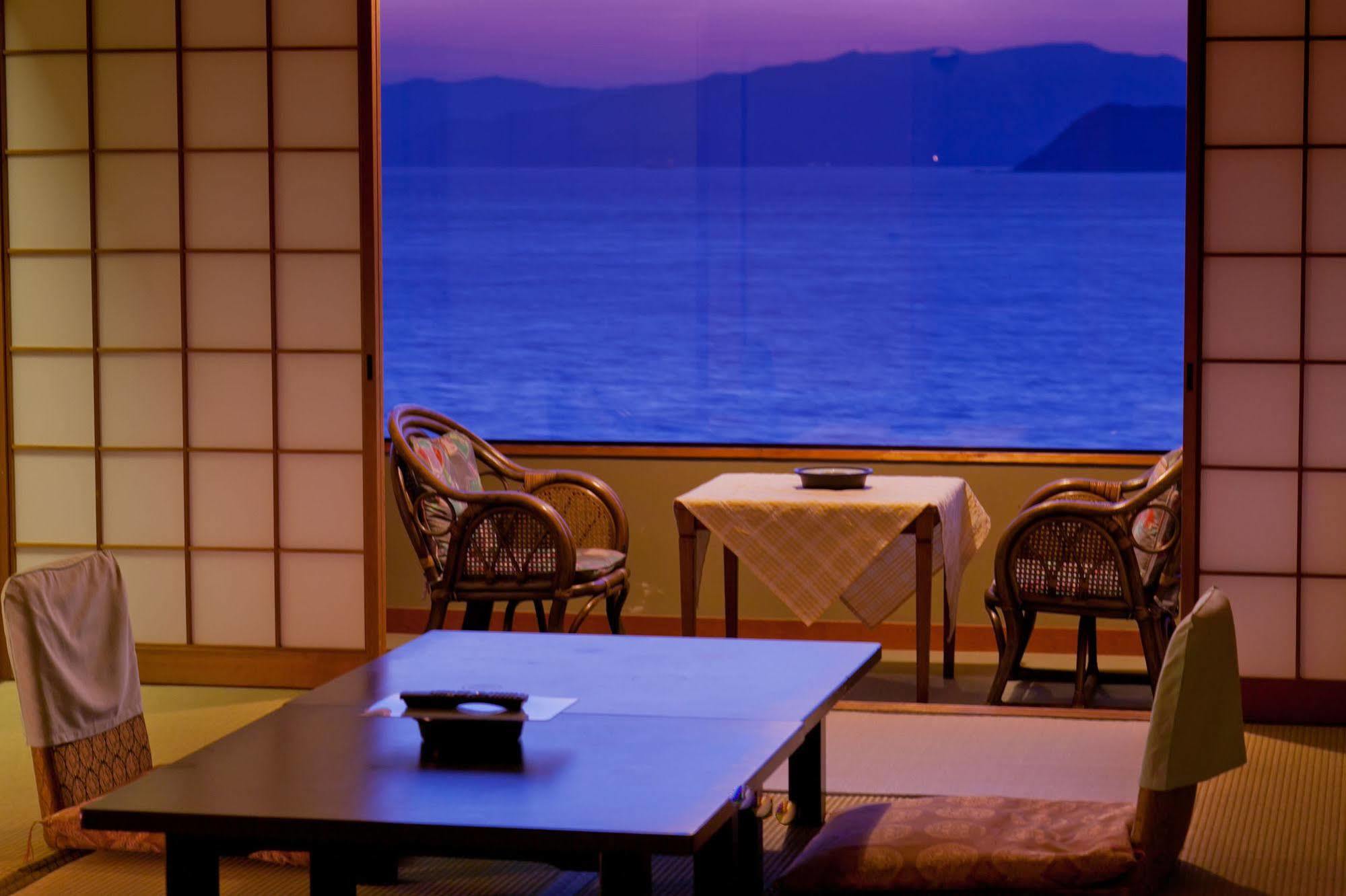 Hotel Wakayama Kada Onsen Kada Kaigetsu Zewnętrze zdjęcie
